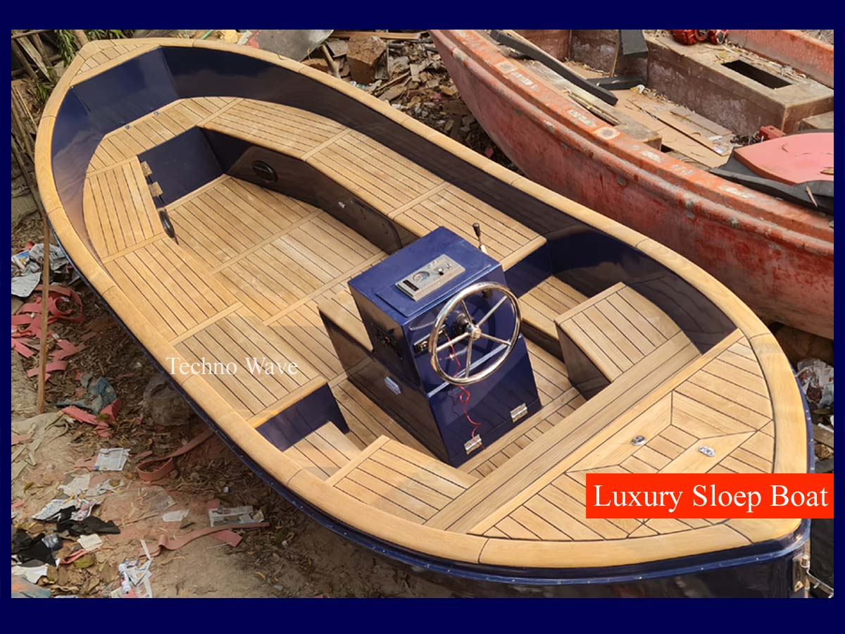 Luxury Wooden Sloep Boat 